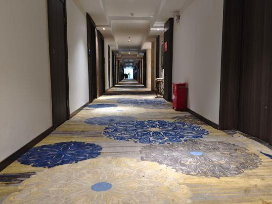 Others 3, Houde Nanquanshan Hotel, Qiandongnan Miao and Dong