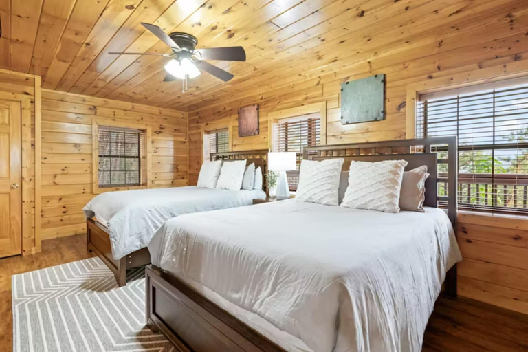 Bedroom 3, Grand View Lodge, Sevier