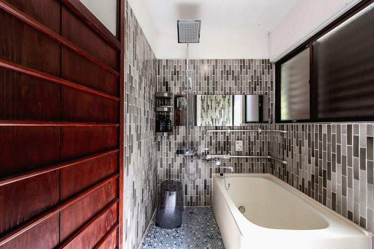 Bathroom, Oyado Ryu, Nagasaki