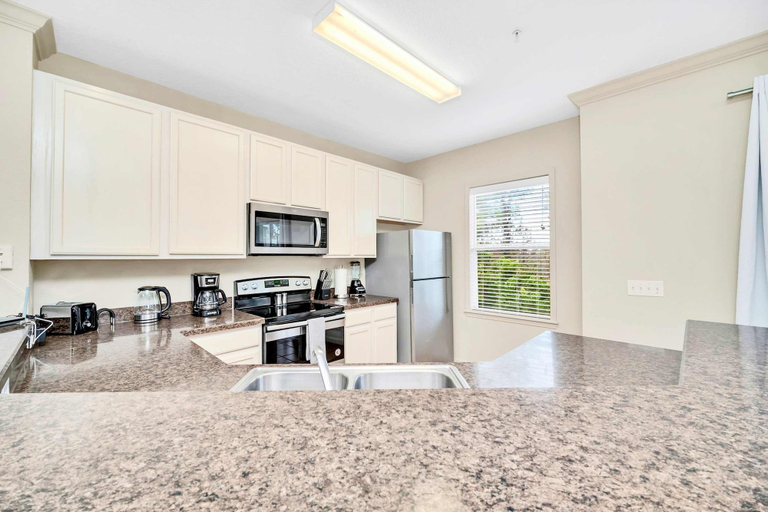 Interior 3, Upstay Condo With Outdoor Pool & Sauna, Orange