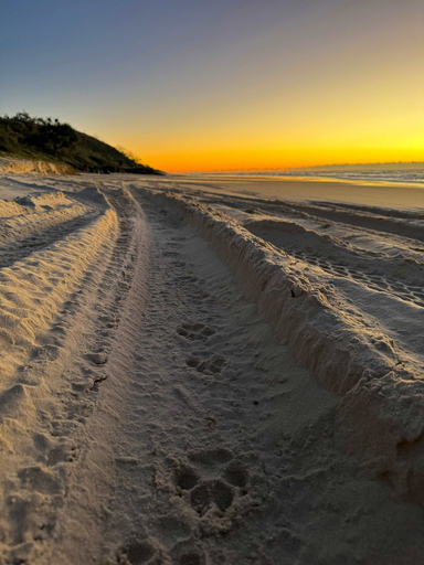 Room 3, 718 Cooloola Villa Kingfisher Bay K Gari Fraser Island, Maryborough