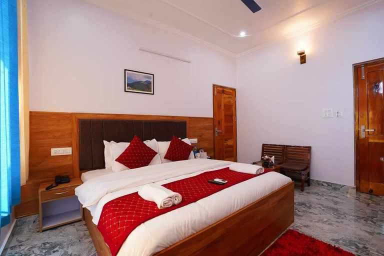 Bedroom 4, Kavin Sparrow - Near Cricket Stadium, Kangra