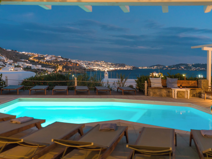Sport & Beauty 3, Rhenia Mykonos Hotel & Bungalows, South Aegean