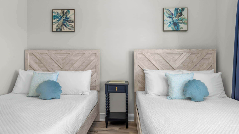 Room 3, Salty Breeze 3bdr Escape, Bay