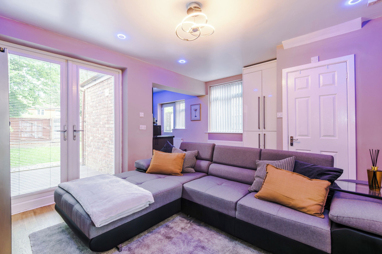 Living area 3, 2 Bed House with Driveway & Workspace, Oldham