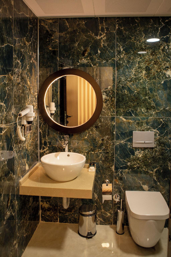 Bathroom, HOTEL EDEN'S, Edremit