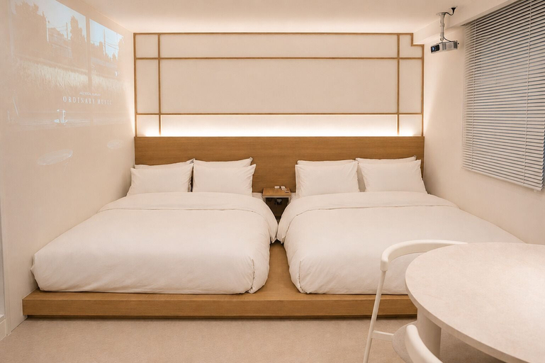 Room 3, Yoonstay Haenggung, Suwon