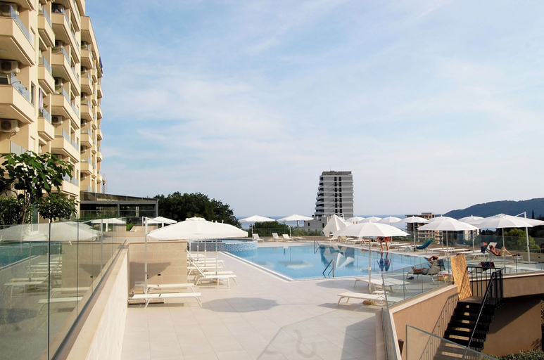 Sport & Beauty 5, Status M Apartments 98