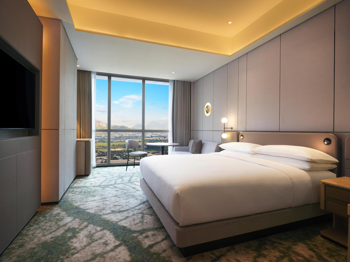 Room 2, Hilton Padalarang Bandung, Bandung