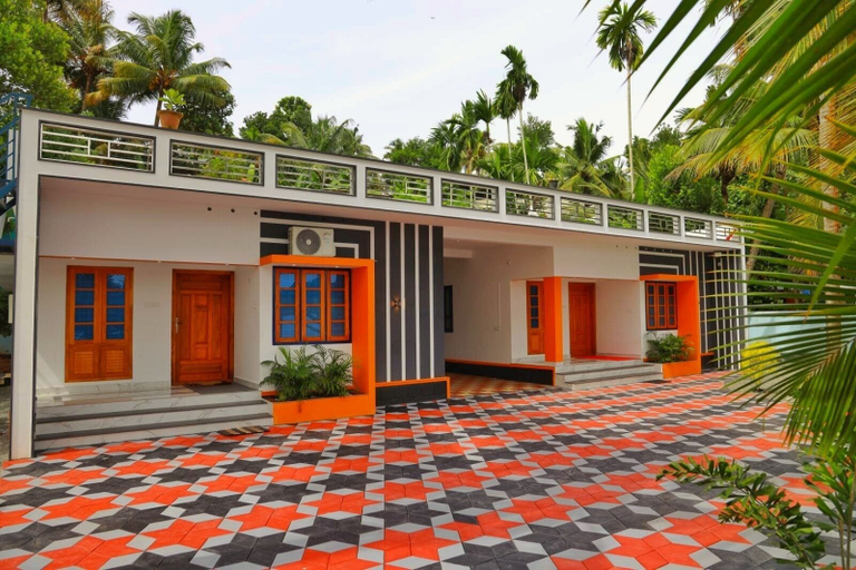 Exterior 3, LAKE OF ALSIMA, Kollam