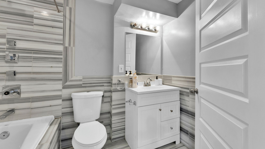 Bathroom 2, Apartmint at 1149 N 3rd St Philadelphia, Philadelphia