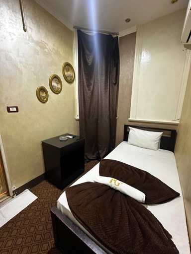 Bedroom 3, Cairo Paradise Hotel, 'Abdin