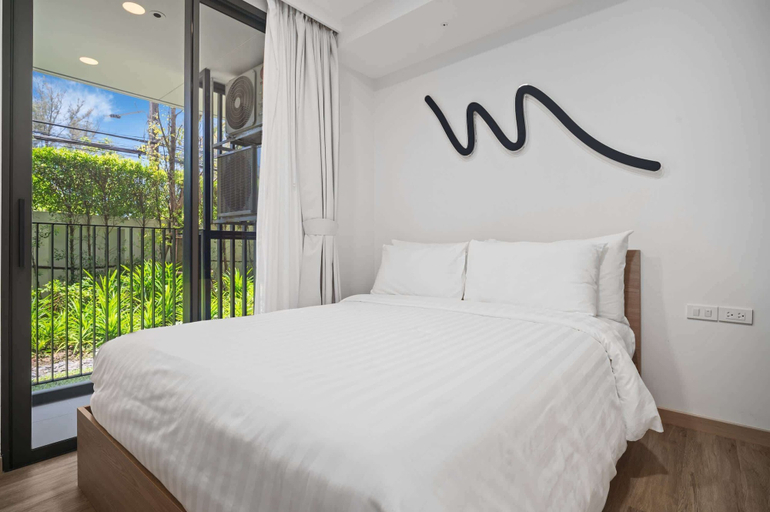 Room 2, Skypark Aurora in Laguna by Banyan Living, Pulau Phuket