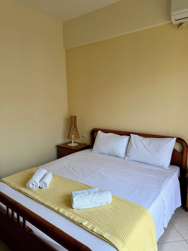Bedroom 2, Mihasi Apartments, Sarandës