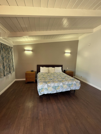 Bedroom 3, Oroville Value Suites, Butte