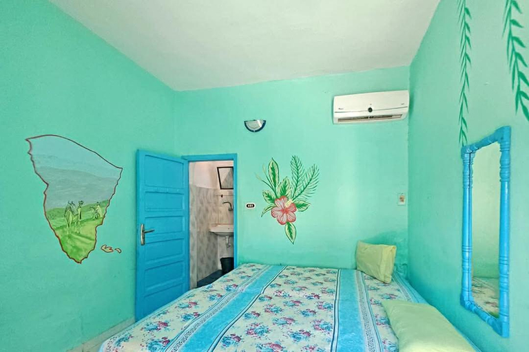 5, blue Bird, Nuweiba'