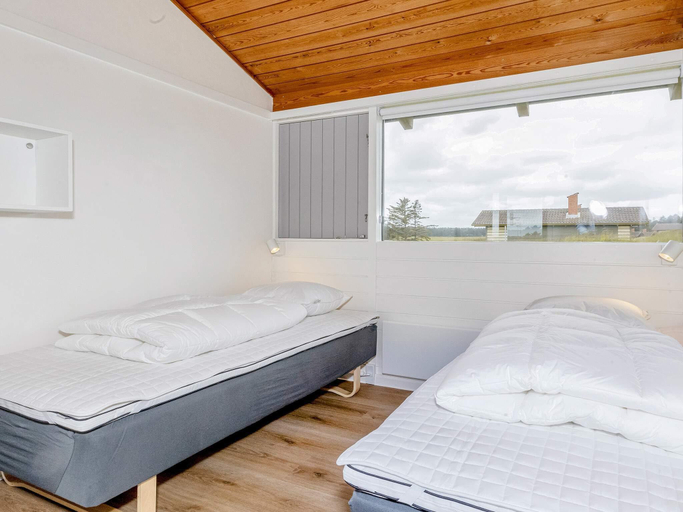 Bedroom 3, Vigsø Holiday Center, Thisted