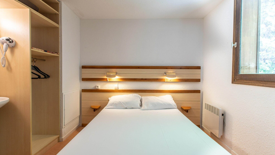 Room 3, Spacious apartment for 5-persons, Alpes-Maritimes