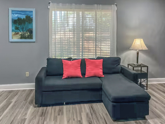 Living area 2, Sweet Spot - individual rooms, DeKalb