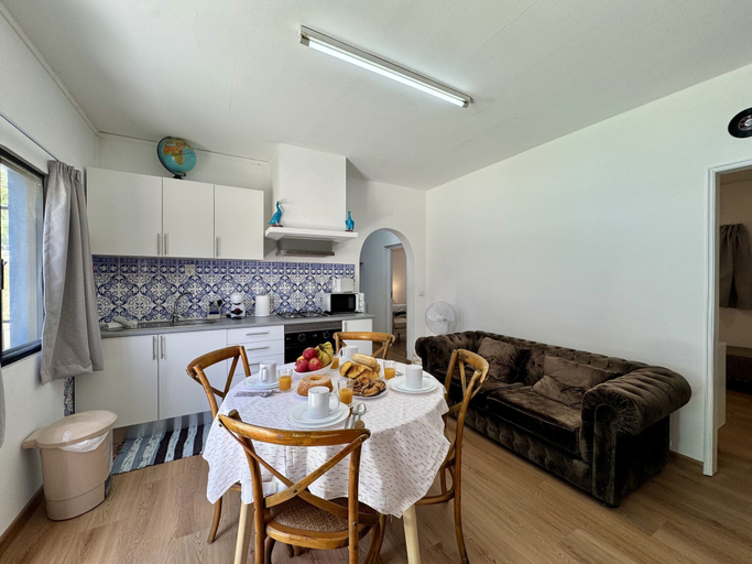 Private kitchen 3, Tavira Casa Lótus With Pool by Homing, Alcoutim