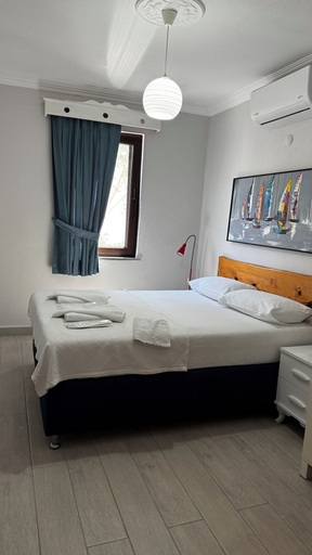 Room 4, Şenol Pansiyon, Bozcaada