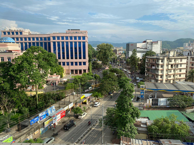 2, Hotel Nakshatra, Kamrup Metropolitan