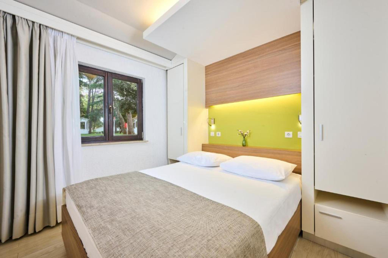 Bedroom, Apartments Galijot Plava Laguna, Poreč