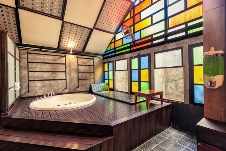 Bathroom 4, Pak Ping Ing Tang Boutique Hotel, Muang Nonthaburi
