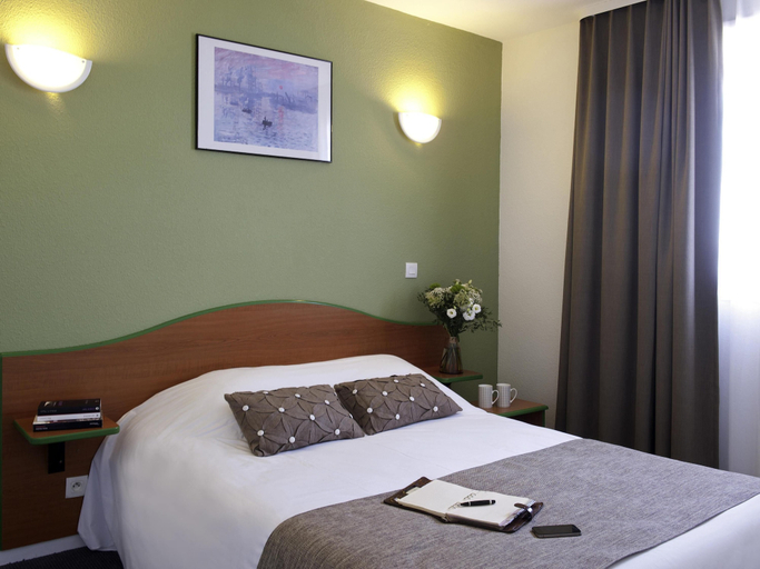 Bedroom 5, Aparthotel Adagio Access Bordeaux Rodesse, Gironde
