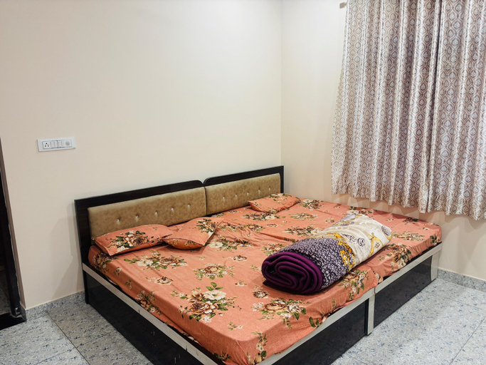 Room 5, Khatoo palace Rameshwaram, Sikar