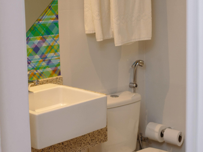 Bathroom 4, ibis Styles Campina Grande, Campina Grande