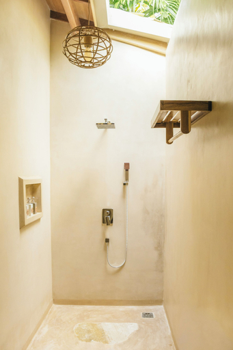 Bathroom 5, Break House By Unrushed, Habaraduwa