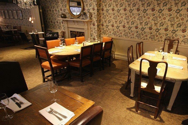 Food & Drinks 4, The Bear Hotel, Oxfordshire