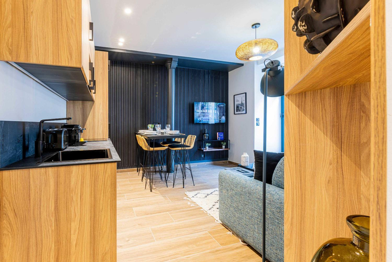Others 2, Charming apartment - 2BR6P - Gare du Nord, Paris