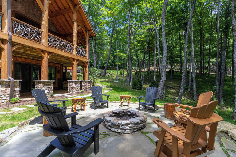 Interior 3, Bear Creek Cabin at Eagles Nest, Avery