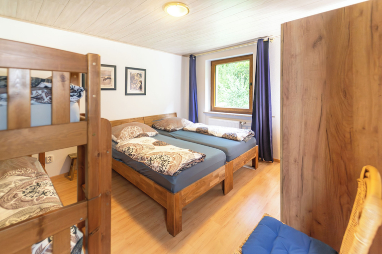 Bedroom 4, Altes Zollhaus, Eifelkreis Bitburg-Prüm