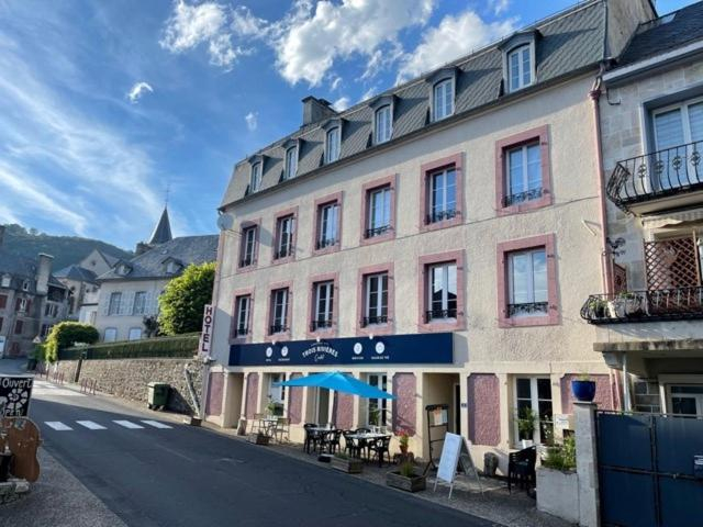 Exterior & Views 4, Auberge des Trois Rivieres, Cantal