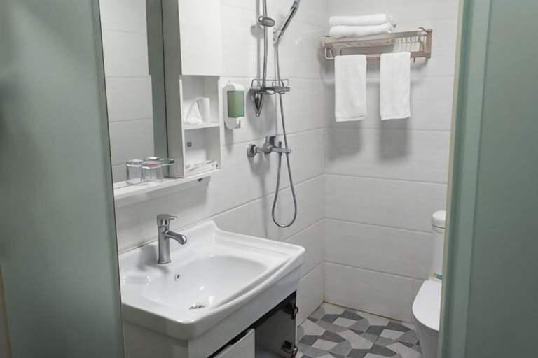 Bathroom 4, Nanchang Chengxiang Comfort Hotel, Nanchang