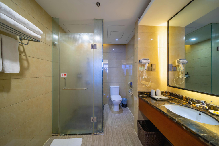 Bathroom 3, LouDi HuaTian Hotel, Loudi