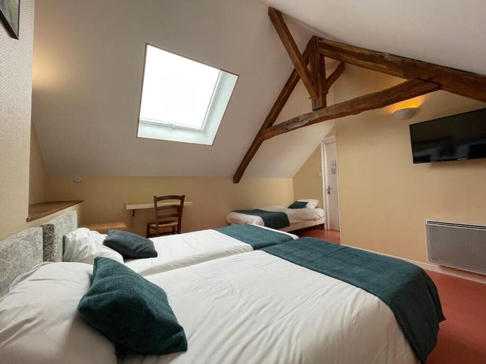 Bedroom 3, Auberge de l'Omois, Aisne