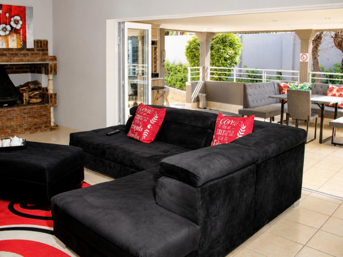 Others 5, Comfort e Casa Lodge Near OR Tambo Airport, Ekurhuleni