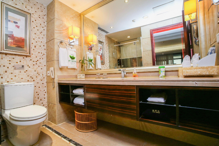 Bathroom 5, Jinlong Hotel, Chengdu