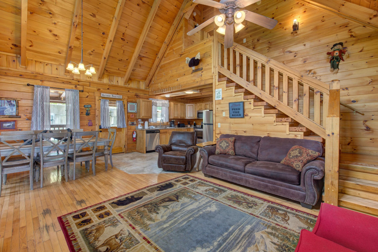 Living area 3, Dream View, Sevier