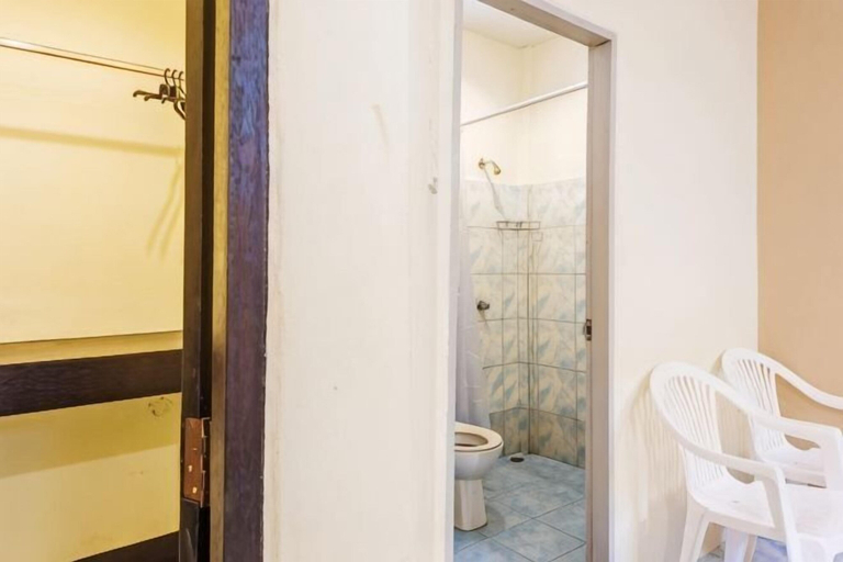 Bathroom 5, Baantonsai Garden Resort, Pulau Phuket