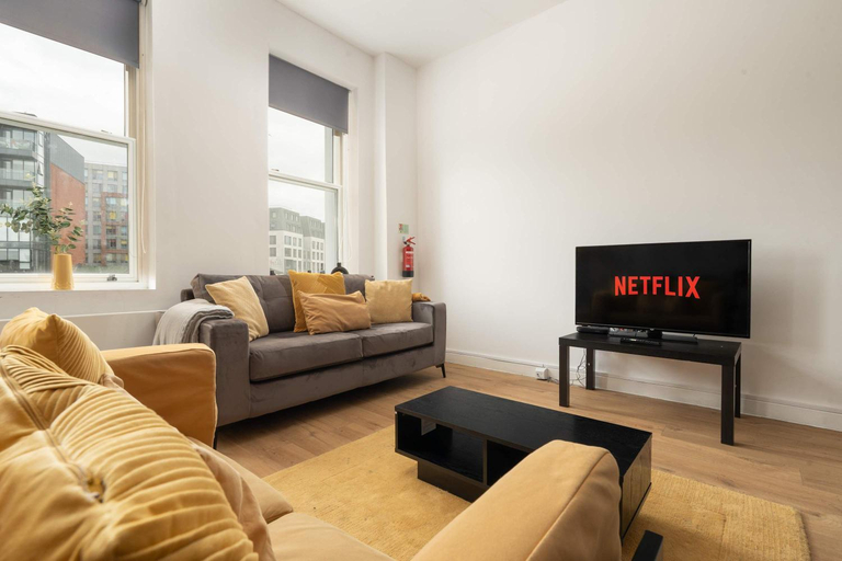 Others 5, Spacious apartment for groups in City Centre, Sefton