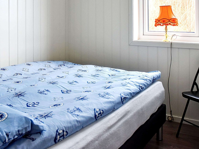 Bedroom 5, 4 Star Holiday Home in Vatne, Haram
