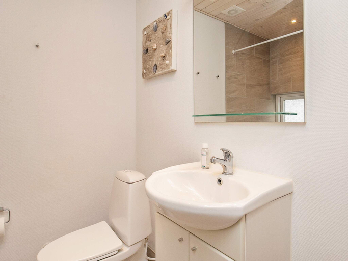 Bathroom 3, 4 person holiday home in Ærøskøbing, Ærø