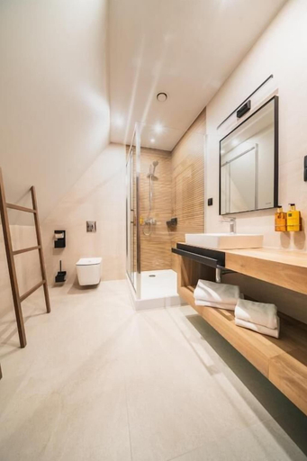 Bathroom 4, Termy Szaflary, Tatra