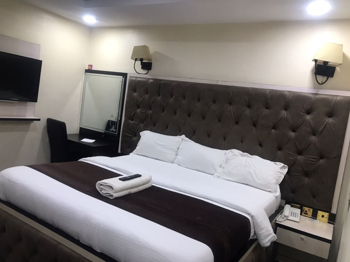 Bedroom 5, Dipri suites, Amuwo Odofin