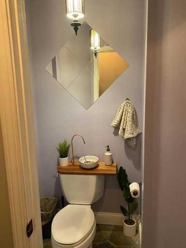 Bathroom 4, Eamonns Cosy B&B Private Parking